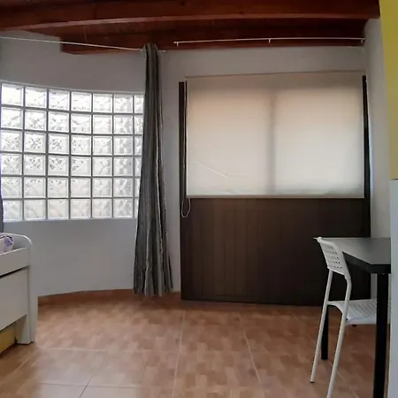 Casa Vero, 2 Bedrooms, Pool ,Balcony Feel Like Home